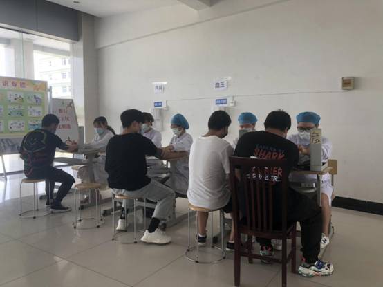 9d92d9424ed915987f9f60f7ad121dd