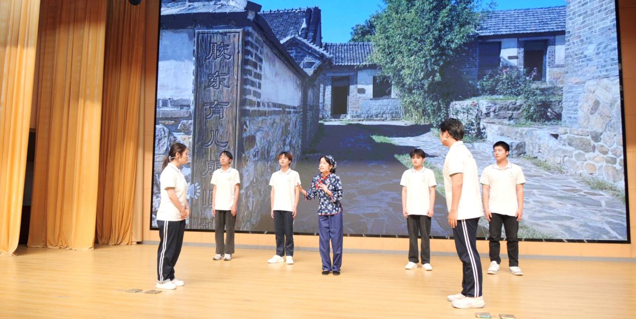 0b3cb6417b9546b3d16ebd60c48e09c